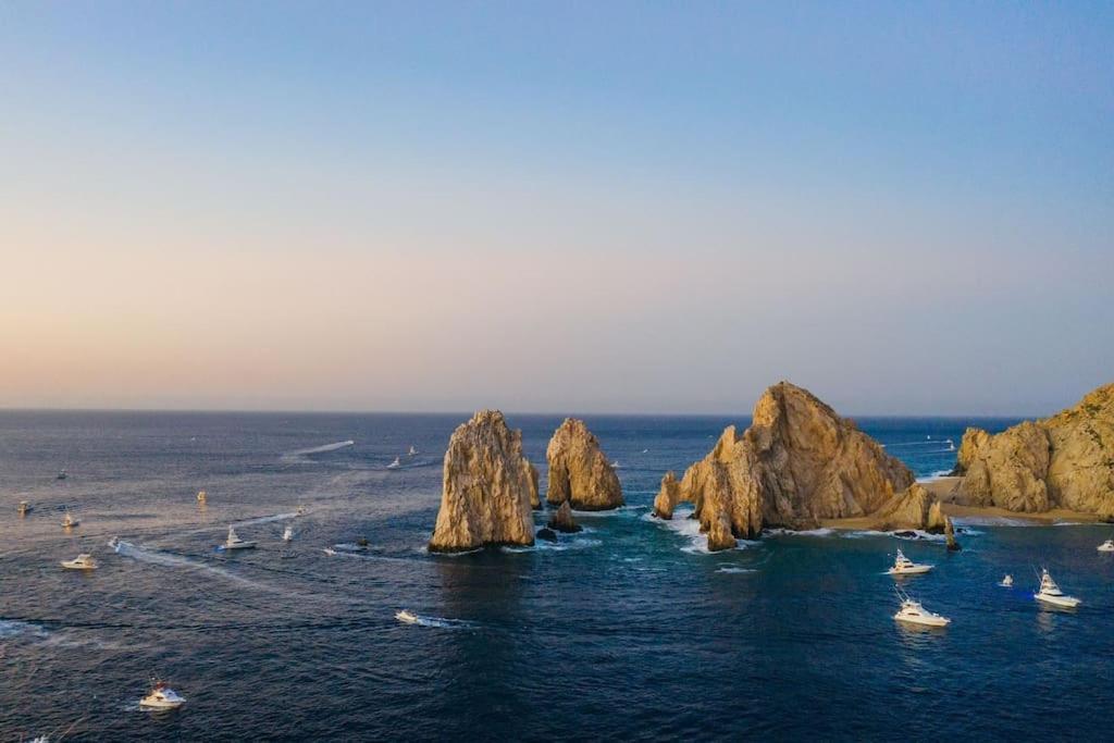 Vacay Condo Walk To The Beach Restaurants & Clubs Cabo San Lucas Ngoại thất bức ảnh
