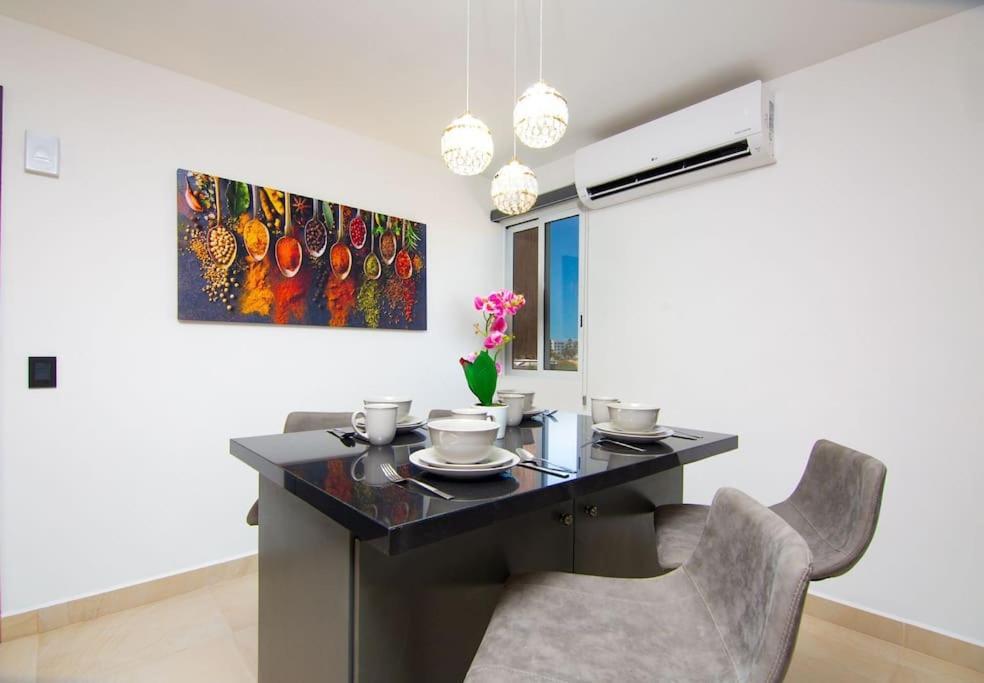 Vacay Condo Walk To The Beach Restaurants & Clubs Cabo San Lucas Ngoại thất bức ảnh